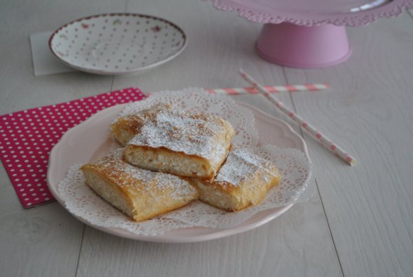 Tùròs rétes mazsolával