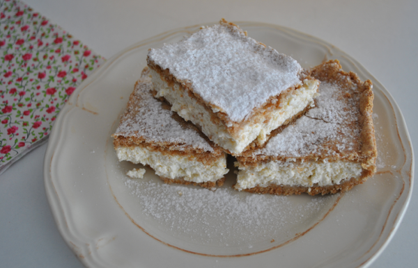 teljeskiőrlésű túrós pite2