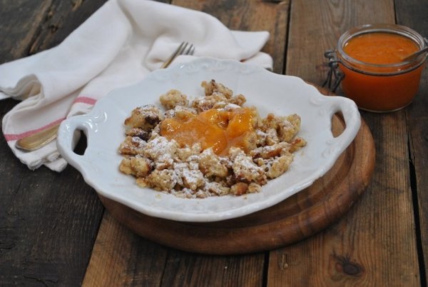 csaszarmorzsa kolesbol