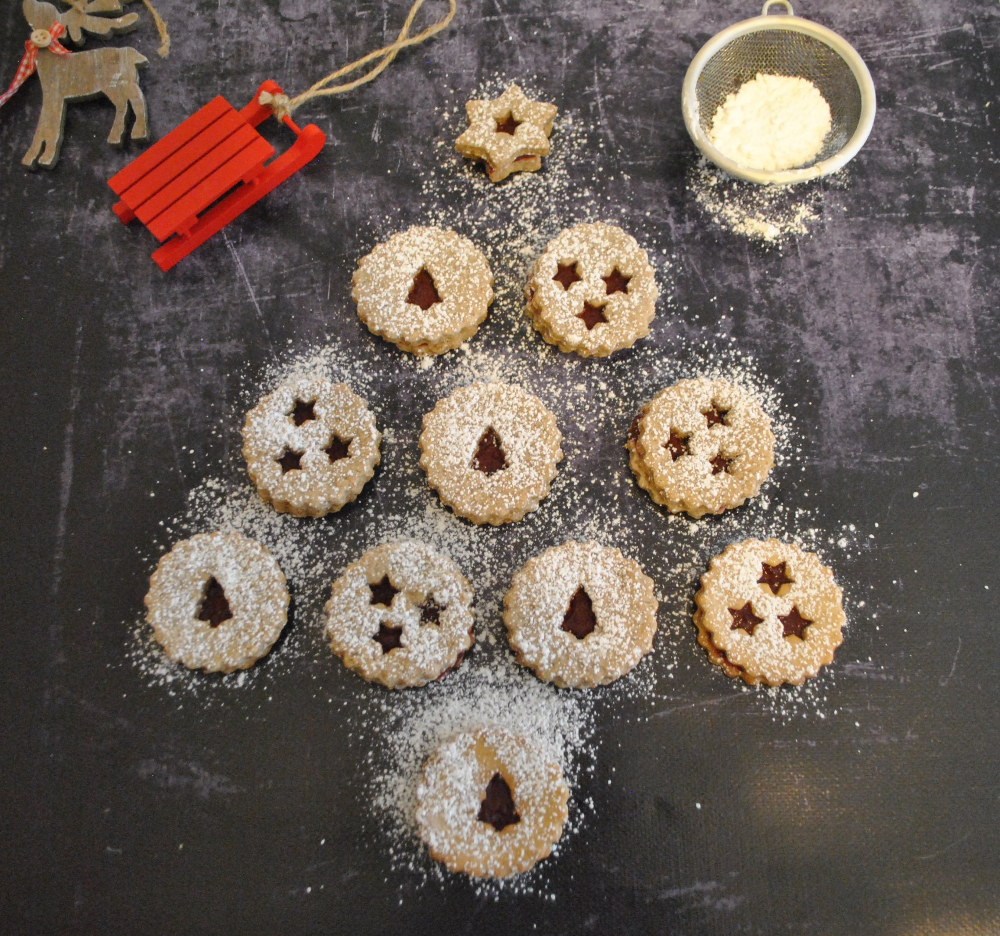 bogyos-gyumolcsos-linzer